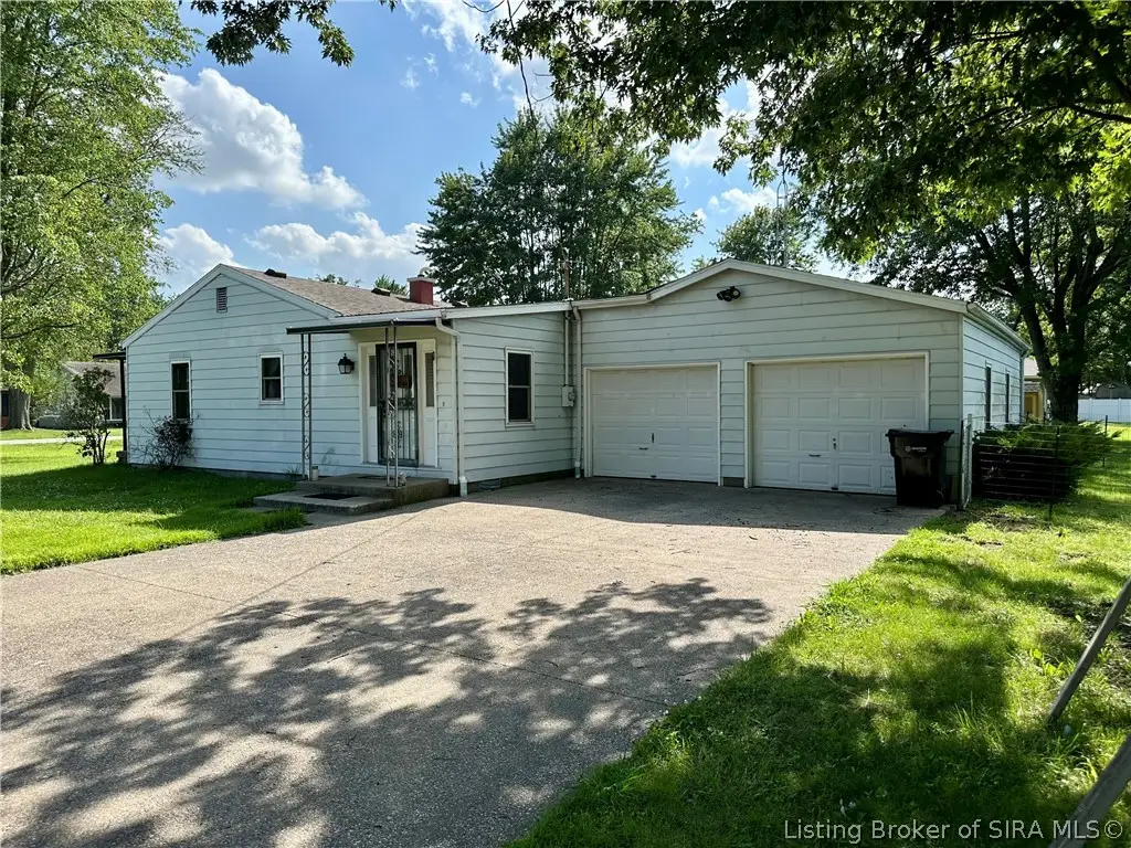 230 Hendricks Street, Madison, IN 47250 - #1