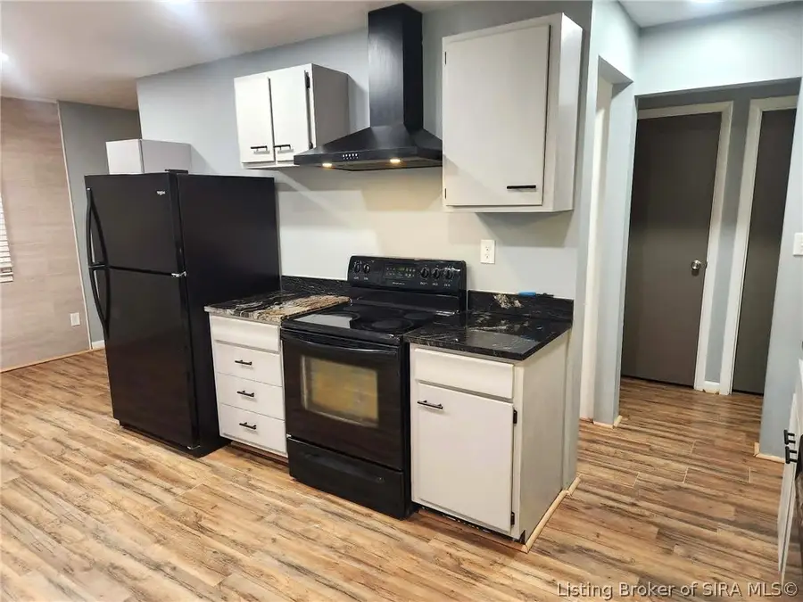 1840 E Park Place, Jeffersonville, IN 47130 - #3