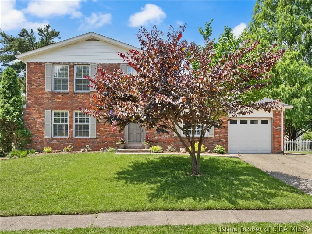 1010 Woodbourne Drive, New Albany, IN 47150 - #1