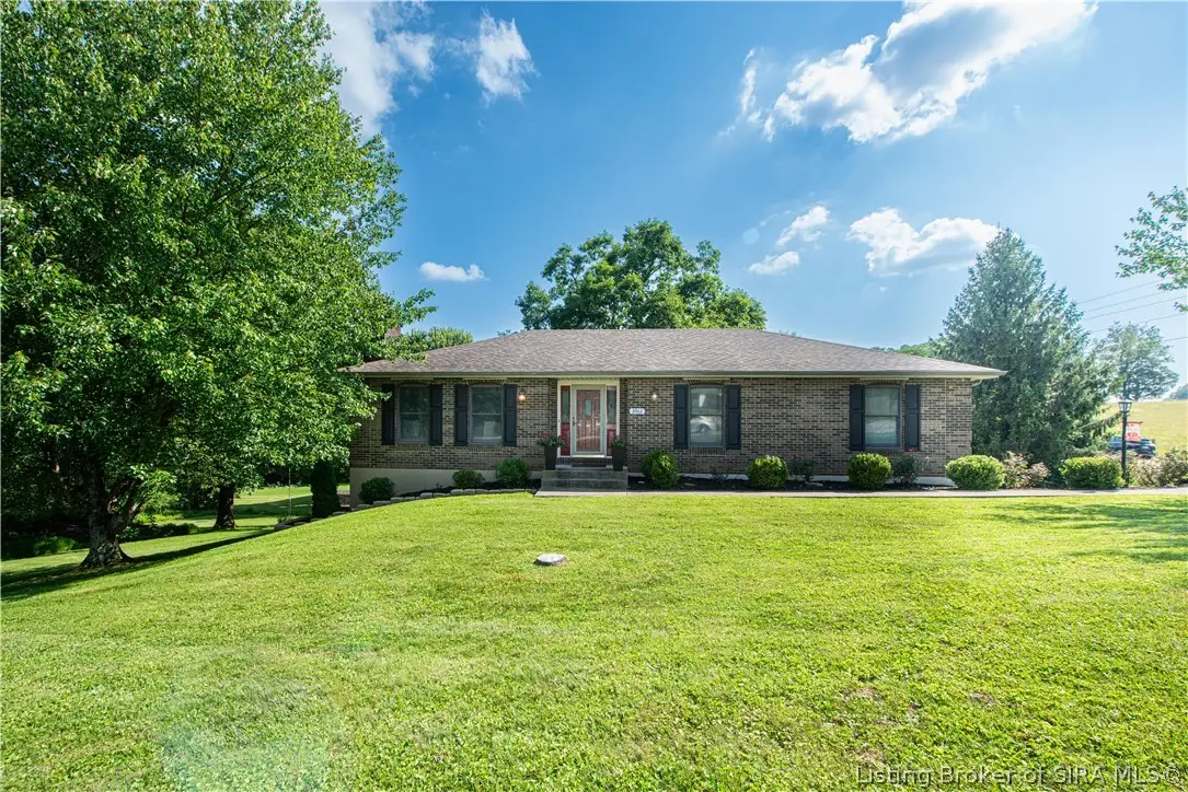 3962 N Luther Road, Floyds Knobs, IN 47119 - #1