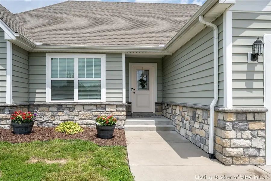 4442 Venice Way, Sellersburg, IN 47172 - #2