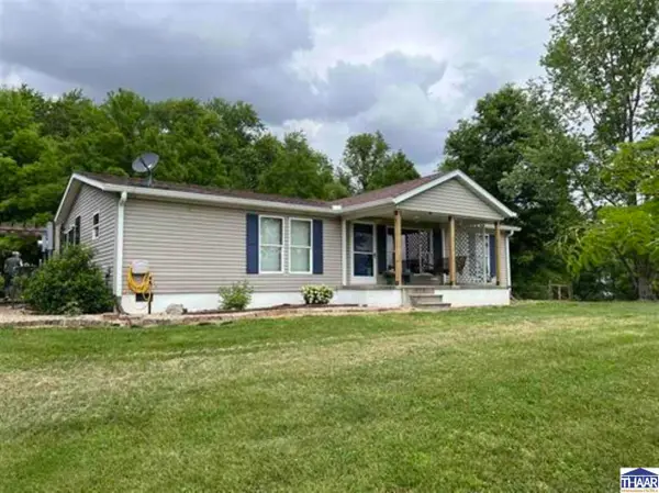 722 N Fox Lane, Switz City, IN 47465