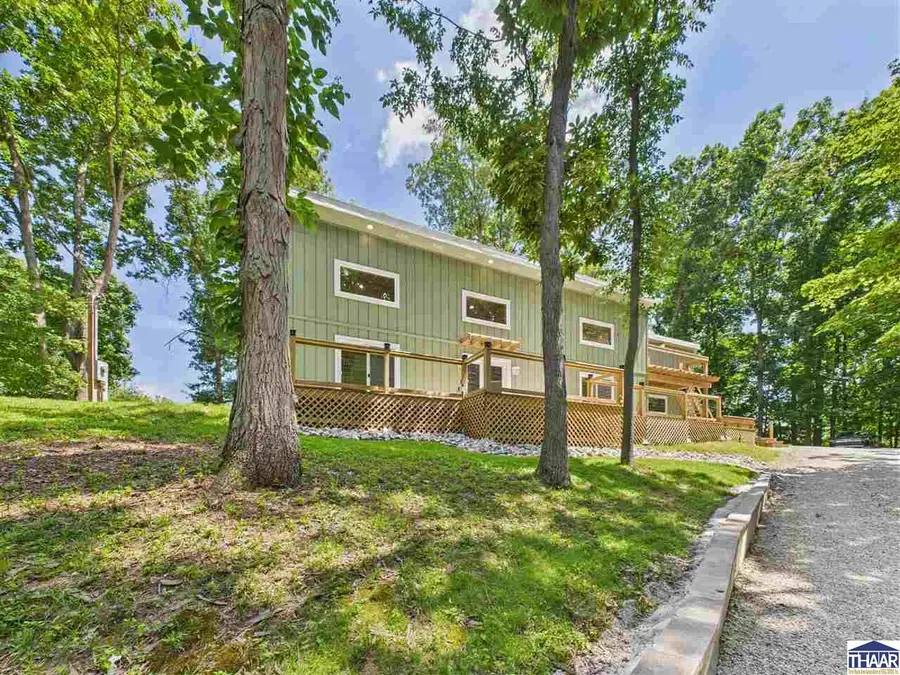 1219 W 2nd Street, Clinton, IN 47842 - #2