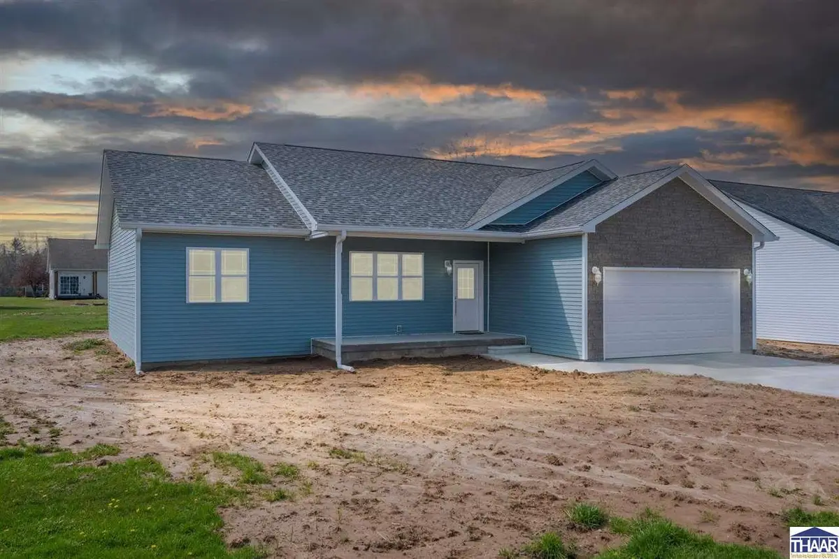 1108 W Ewing Street, Clinton, IN 47842 - Image #1