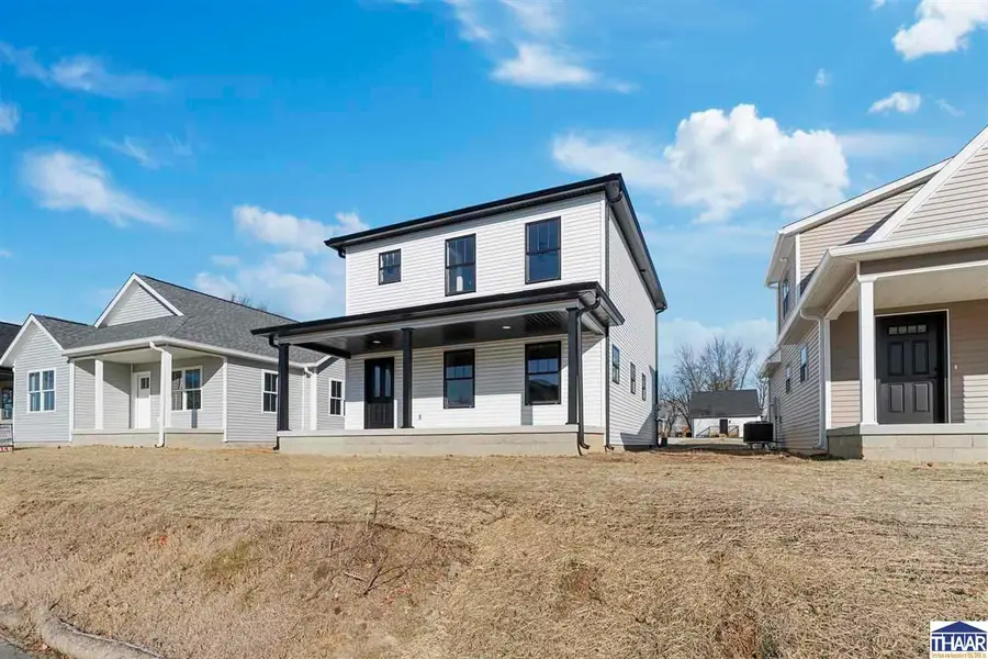 318 E Washington Street, Sullivan, IN 47882 - #2