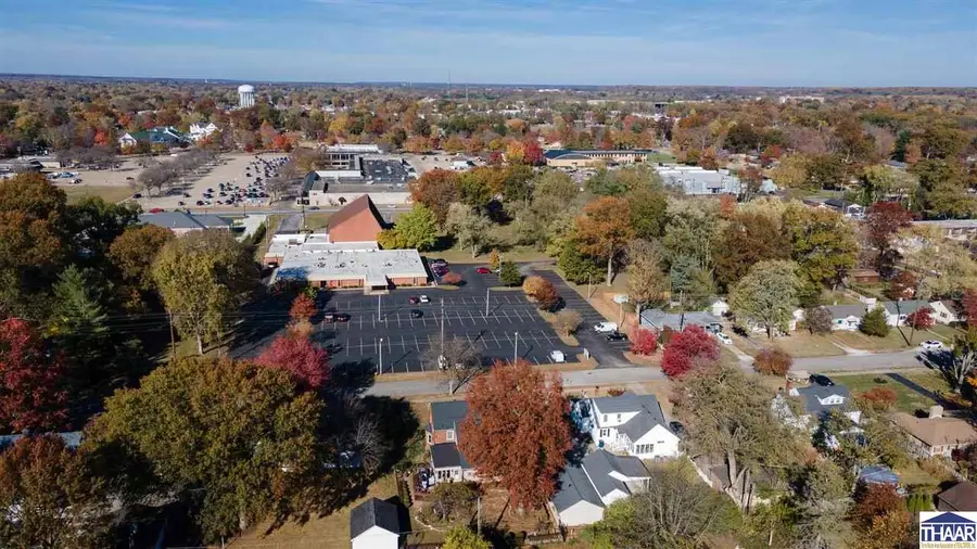 2707 Oak Street, Terre Haute, IN 47803 - Image #3