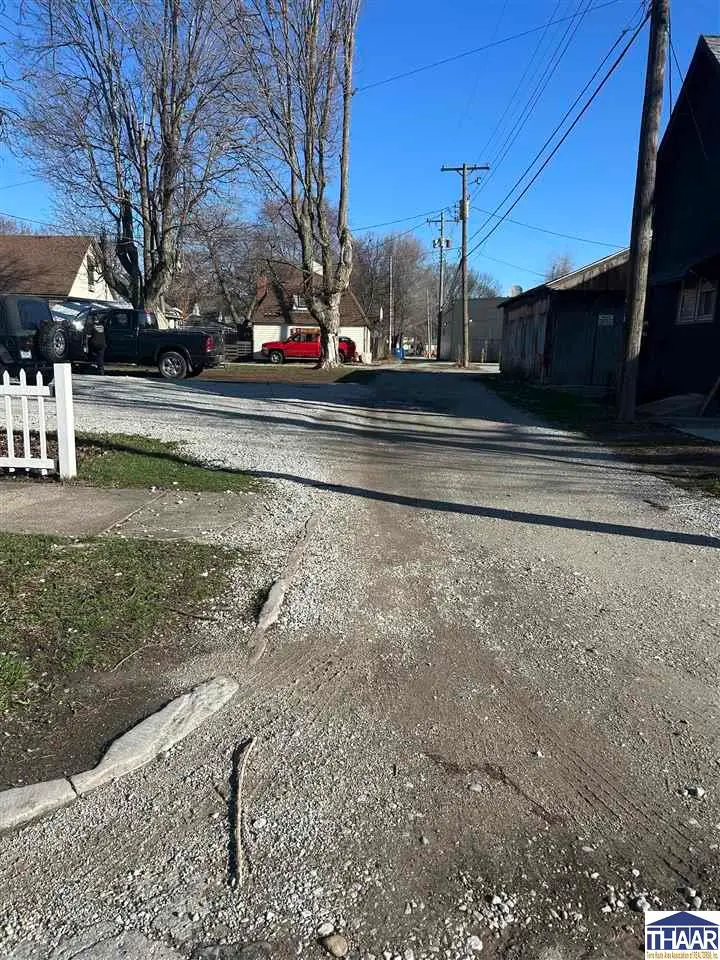 1112 Buckeye Street, Terre Haute, IN 47804 - #3