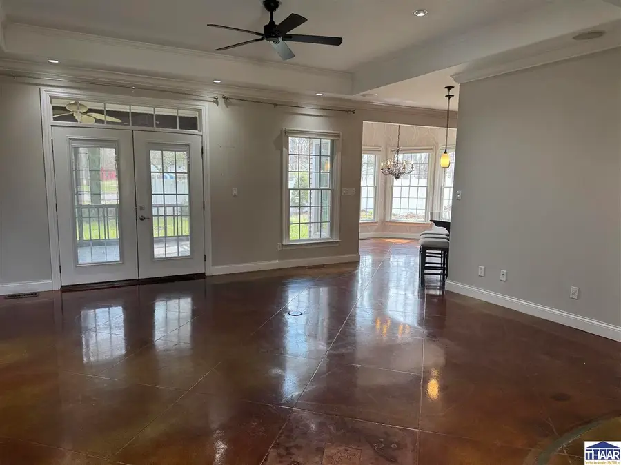 2148 Barton Avenue, Terre Haute, IN 47802 - #2