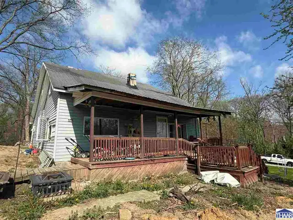 179 Durkees Ferry Road, West Terre Haute, IN 47885