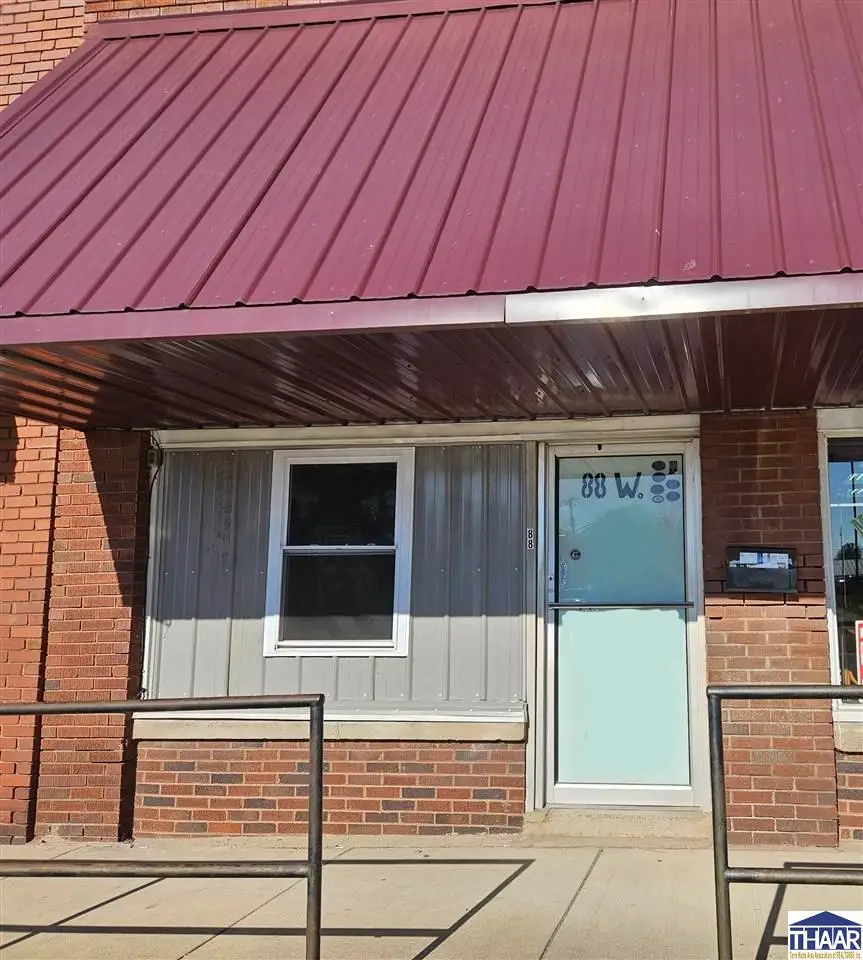 88 W Vincennes Street, Linton, IN 47441 - #1