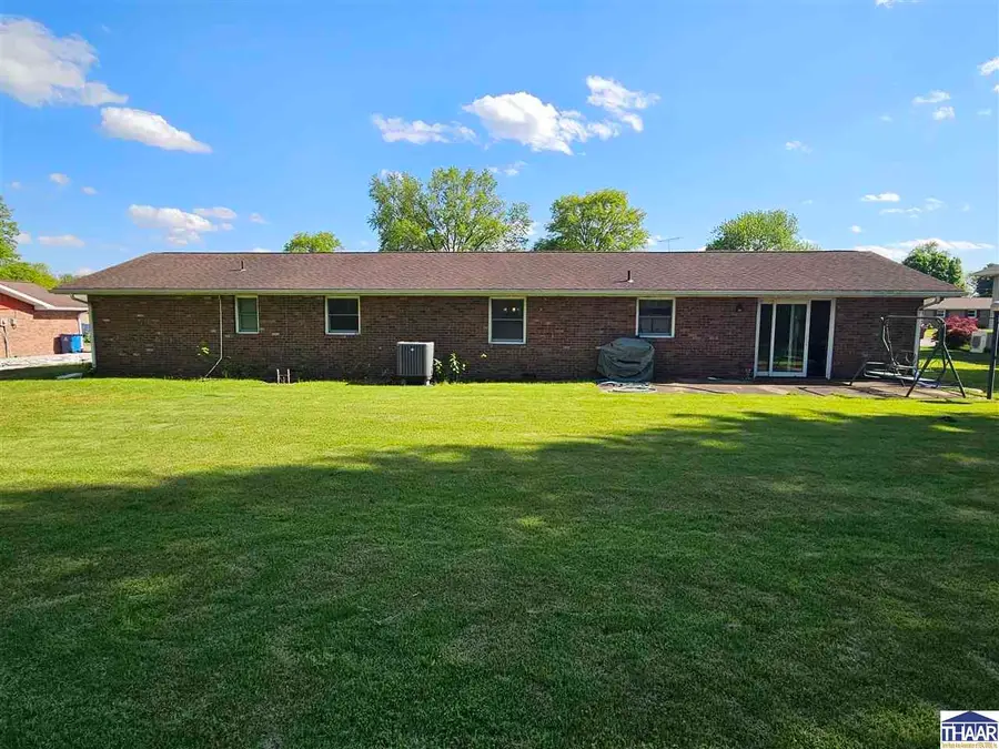 2930 E Colonial Avenue, Terre Haute, IN 47805 - #2