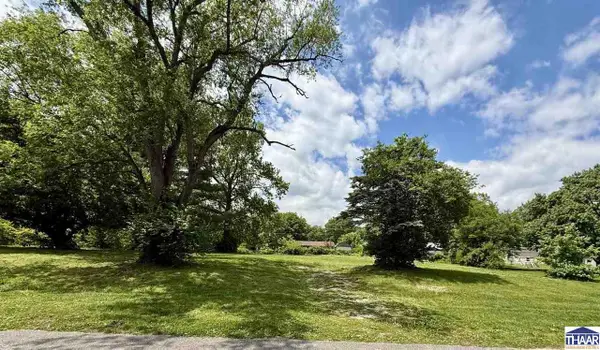 3006 N 6th Street, Terre Haute, IN 47804