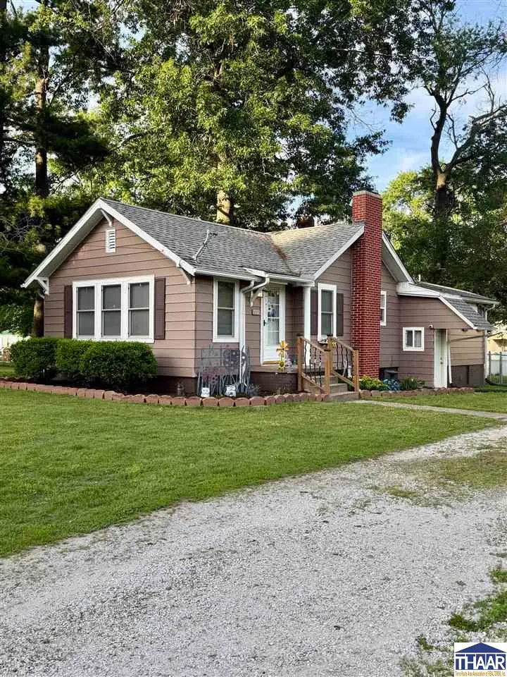 2712 S 26th Street, Terre Haute, IN 47802 - #1