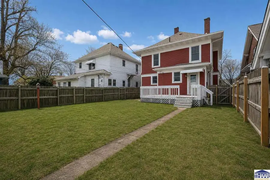 2107 N 11th Street, Terre Haute, IN 47804-2424 - #2