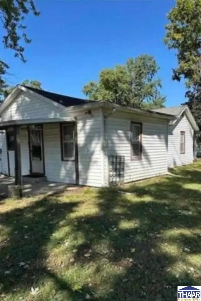 3301 E Linn Avenue, Terre Haute, IN 47805 - #3