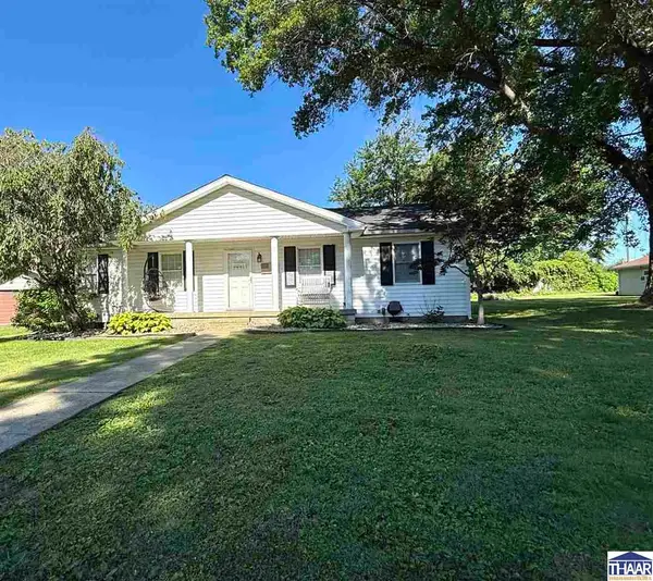 830 S Combs Street, Dugger, IN 47848