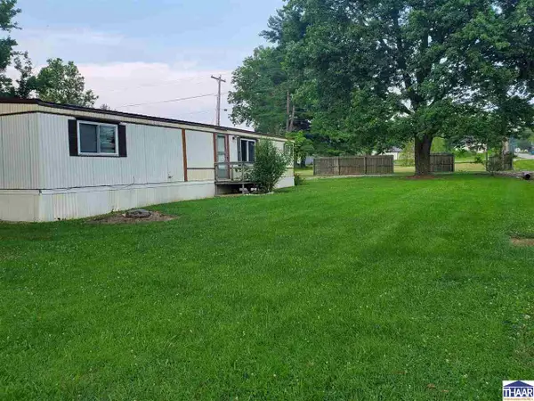 128 S Kentucky Street, Jasonville, IN 47438