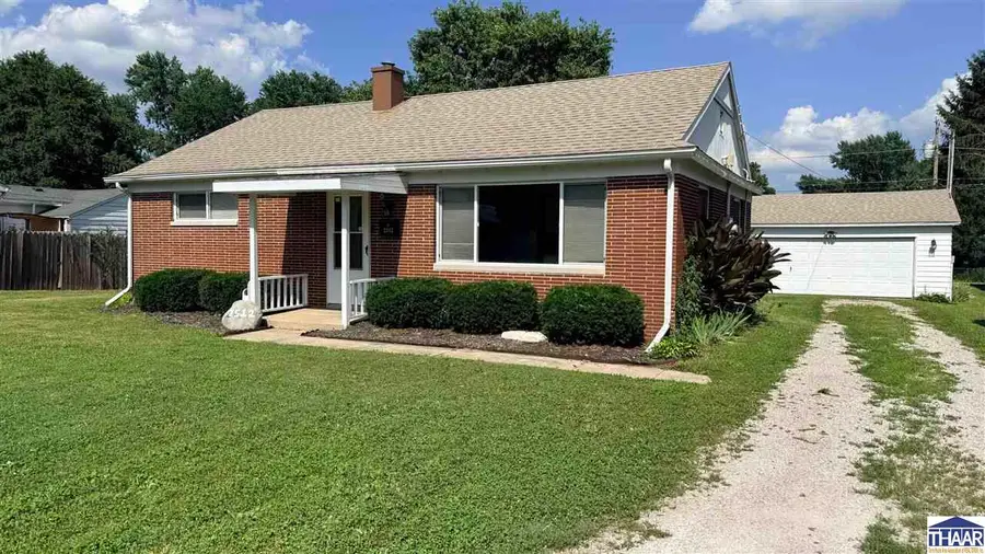 2512 S 9th Street, Terre Haute, IN 47802 - #2