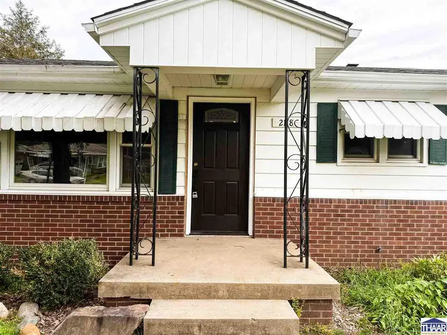 2118 S 22nd Street, Terre Haute, IN 47802 - #3