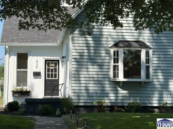 1926 N 8th Street, Terre Haute, IN 47804