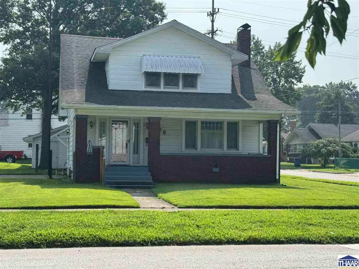820 S 25th Street, Terre Haute, IN 47803 - #1