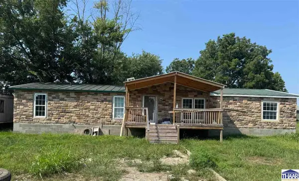 140 E St. SW, Linton, IN 47441