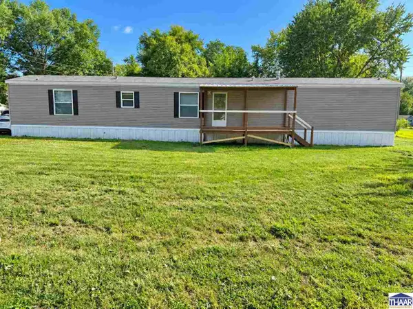 793 N Ohio Street, Shelburn, IN 47879