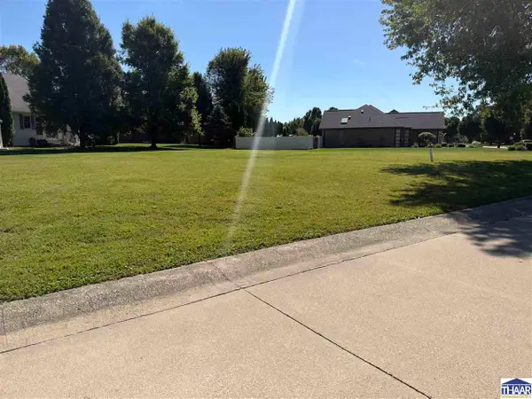 8290 N St. Andrews Drive, Brazil, IN 47834