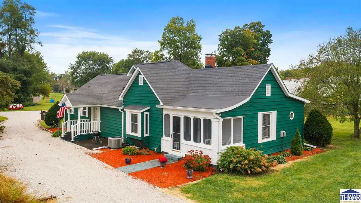 4048 W Old US 40, West Terre Haute, IN 47885 - #1