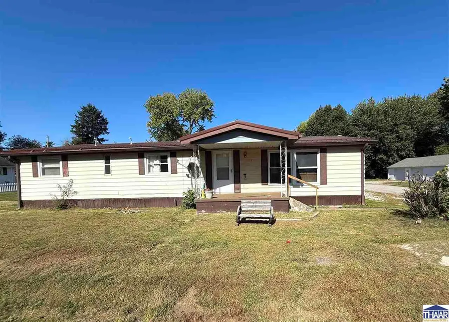 509 N Davis Street, Carlisle, IN 47838 - #2