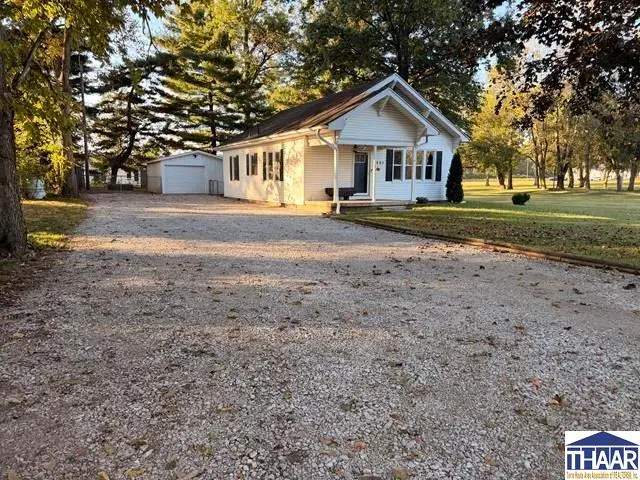 2201 Cross Lane, Terre Haute, IN 47805 - #2