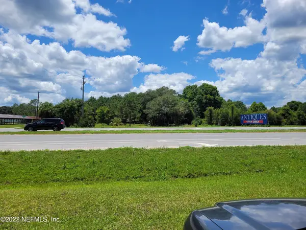 17802 Sr 301, WALDO, FL 32694