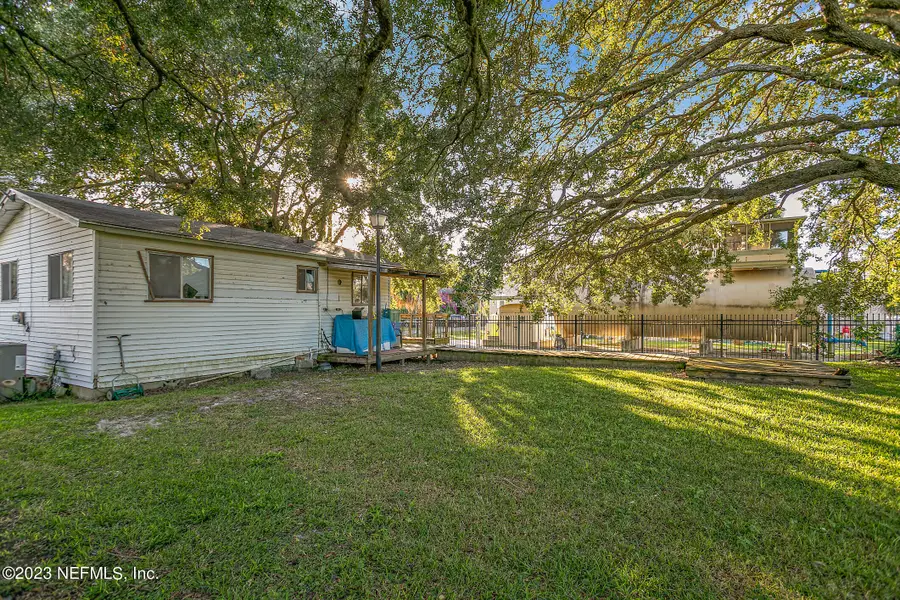 1451 Roxie Street, Jacksonville, FL 32233 - Image #2