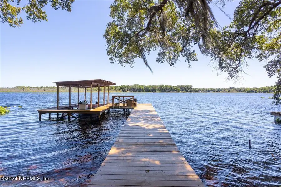 186 Little Orange Lake Drive, Hawthorne, FL 32640 - Image #2