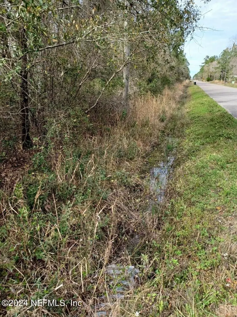 10465 Erickson Avenue, Hastings, FL 32145 - Image #2