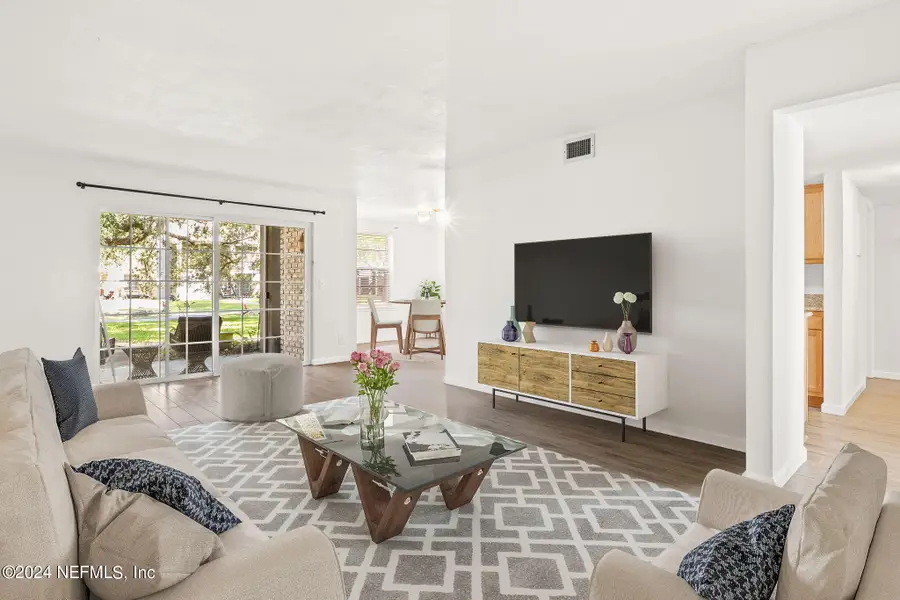 4315 Plaza Gate Lane #102, Jacksonville, FL 32217 - Image #2