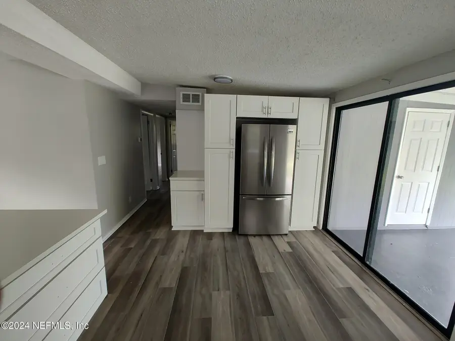1060 Prospect Street, Jacksonville, FL 32254 - Image #3