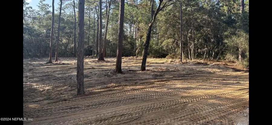 409 Edgehill Road, Satsuma, FL 32189 - Image #2