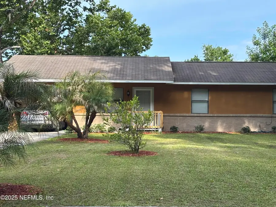 429 Melrose Avenue, Green Cove Springs, FL 32043 - Image #2