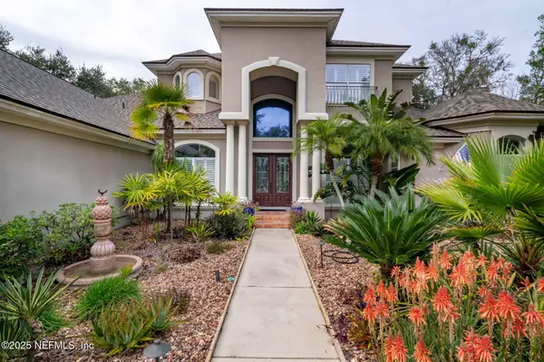 654 Queens Harbor Boulevard, Jacksonville, FL 32225