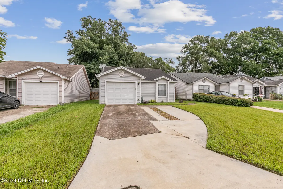 7817 Aquarius S Circle, Jacksonville, FL 32216 - Image #1