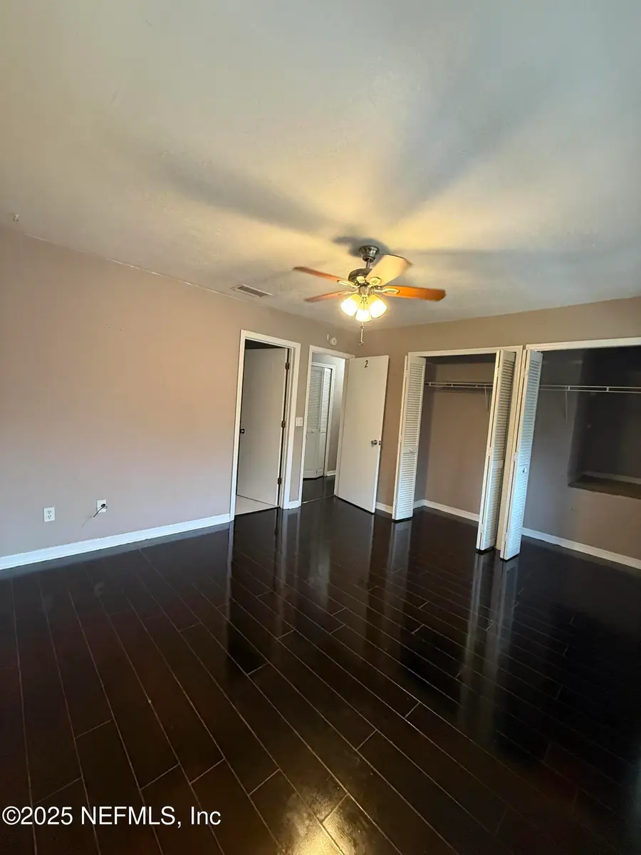 5864 SW 8th Place, Gainesville, FL 32607 - Image #3