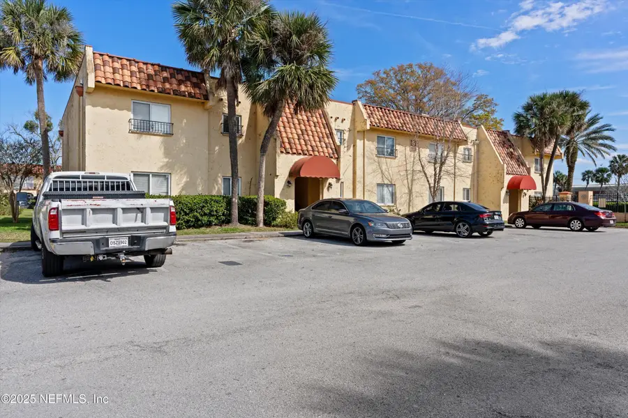 6655 Bell Tower Court #5, Jacksonville, FL 32217 - Image #2