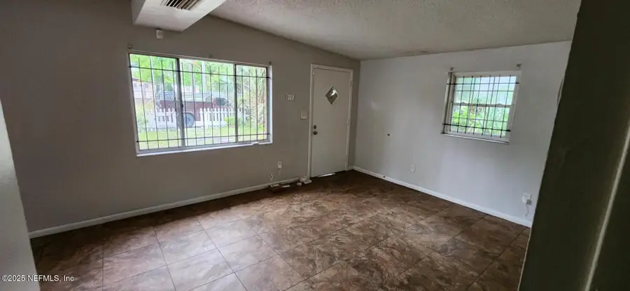 2350 W 18th Street, Jacksonville, FL 32209 - Image #3