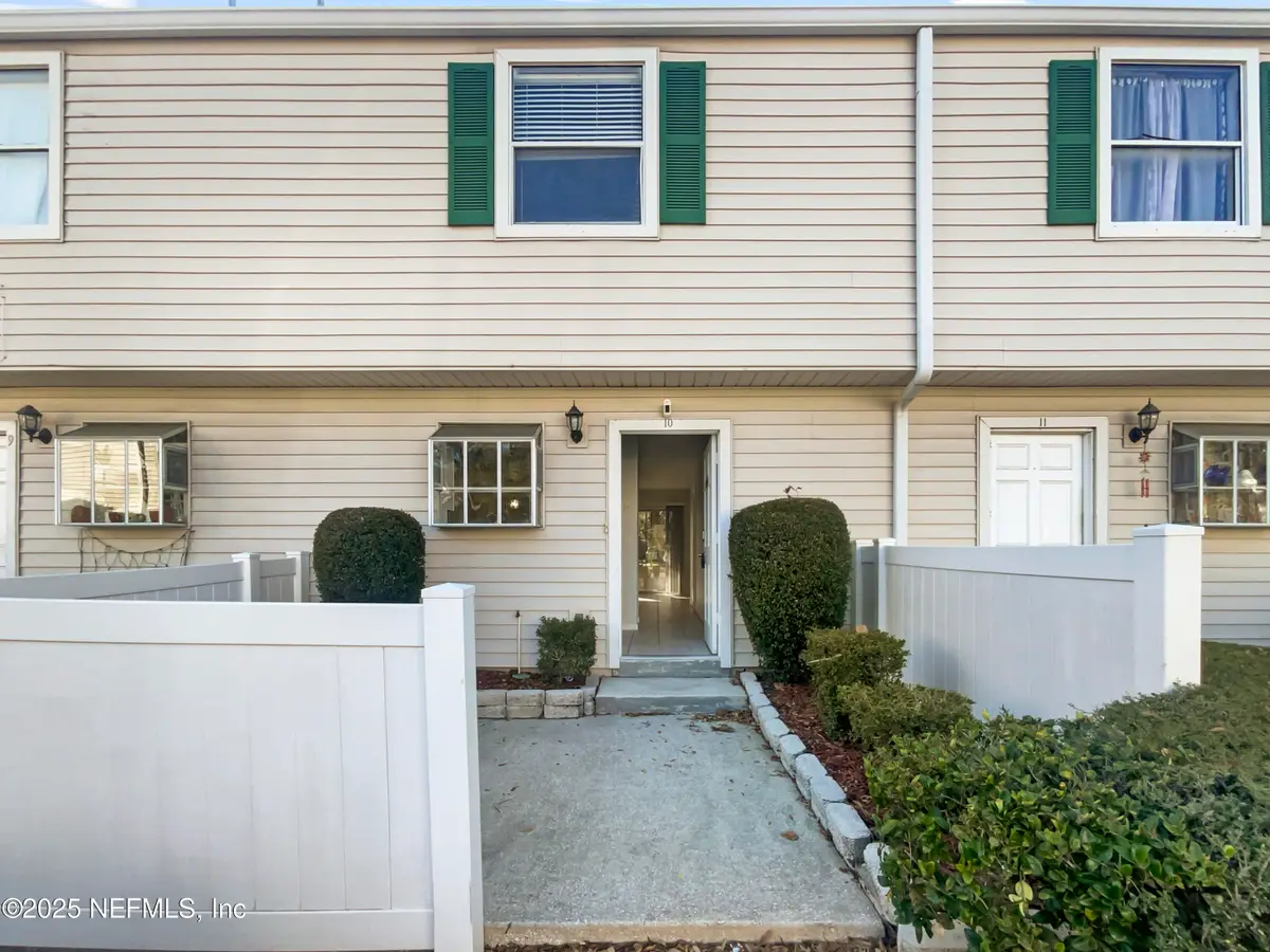 111 E 1st Street #10, Jacksonville, FL 32206 - Image #1