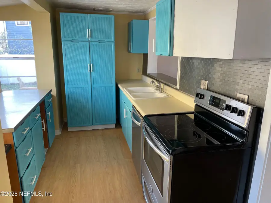 138 12th S Avenue, Jacksonville Beach, FL 32250 - Image #3