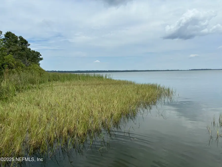 6001 Bird Island Drive, Lady Lake, FL 32159 - Image #3