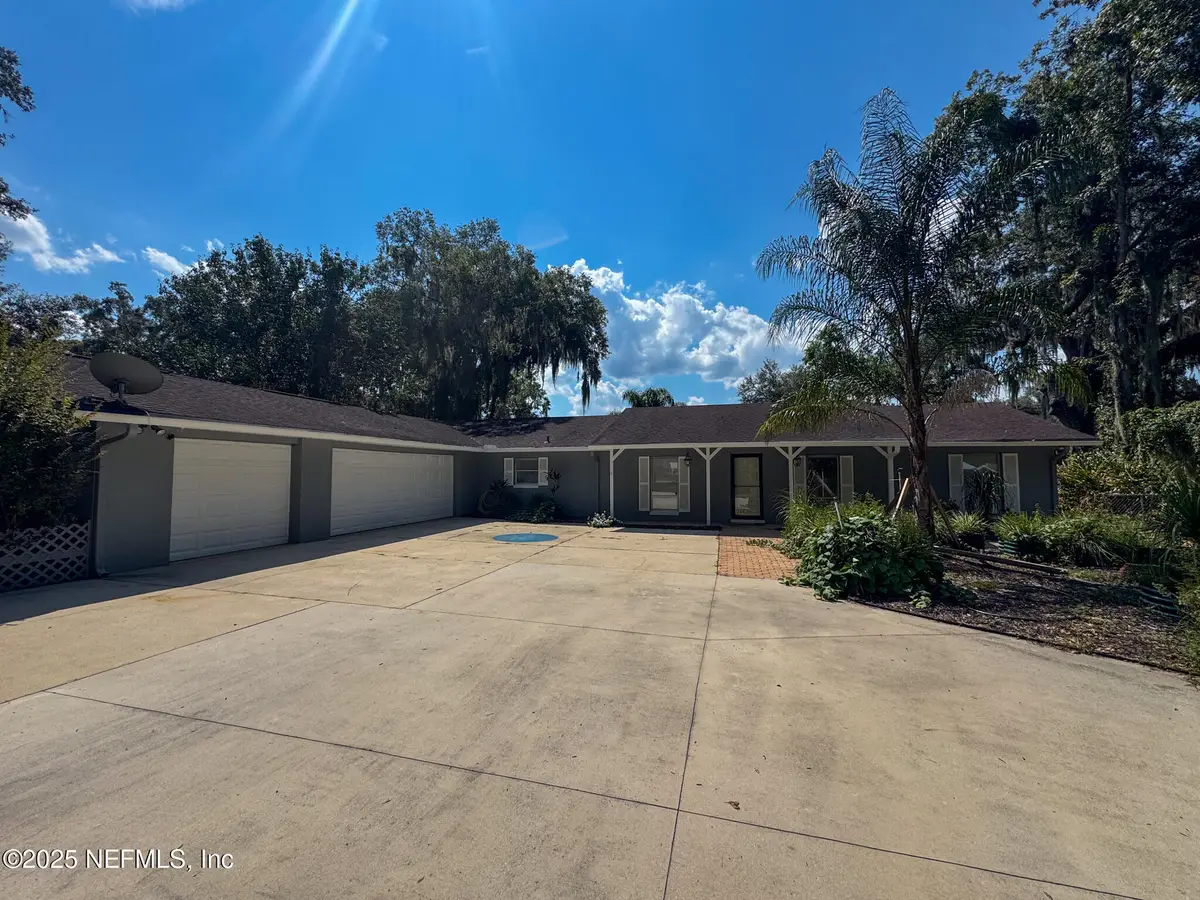 460 SE 4th Avenue, Melrose, FL 32666 - #1