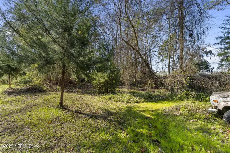 107 Joy Avenue, Interlachen, FL 32148 - Image #2