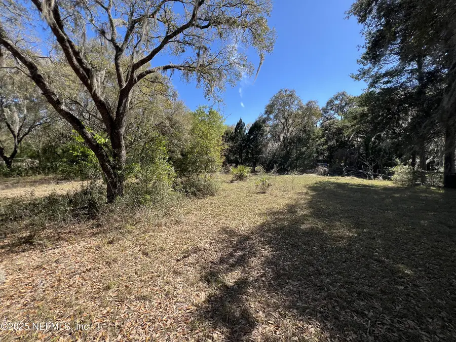 107 & 109 Dixie Street, Hawthorne, FL 32640 - #3